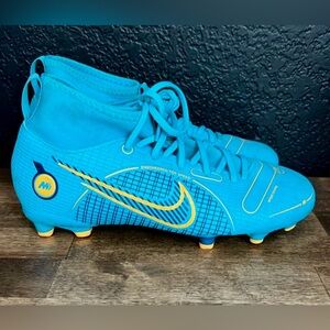 Nike Mercurial Cleats Size 3.5 Boys